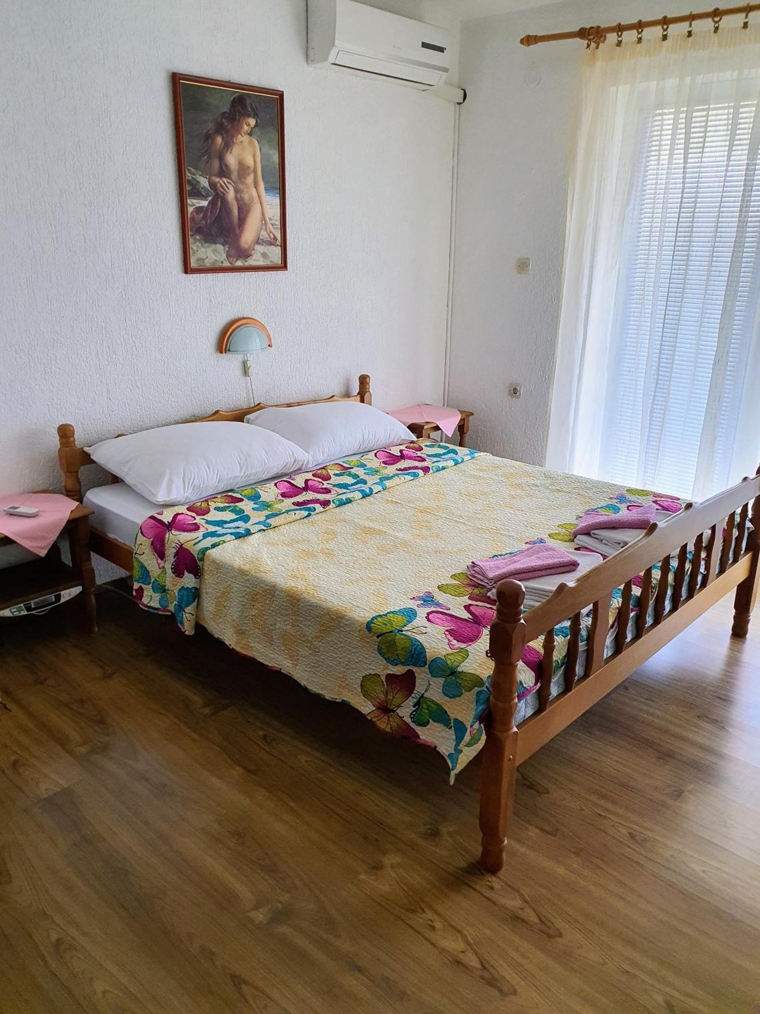 Apartments - Buffet 2B Sveti Juraj Quarto foto